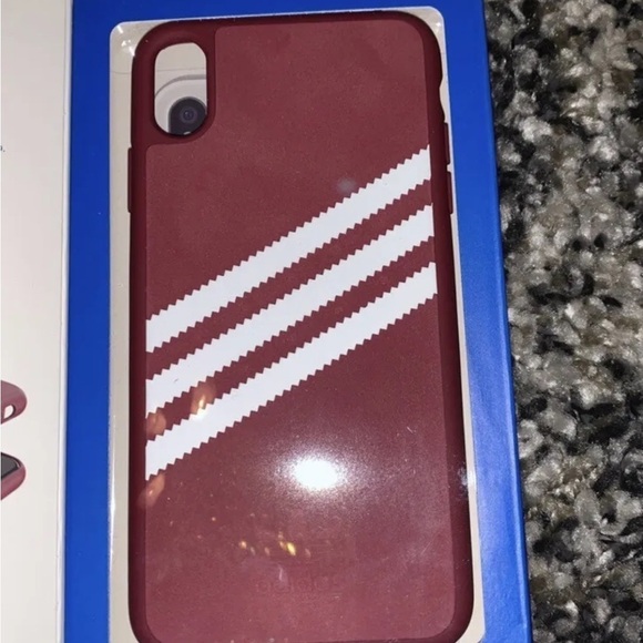 Adidas 3 Stripe IPhone Snap Case 6.5” Red Open Box Case in Excellent condition - Picture 3 of 3